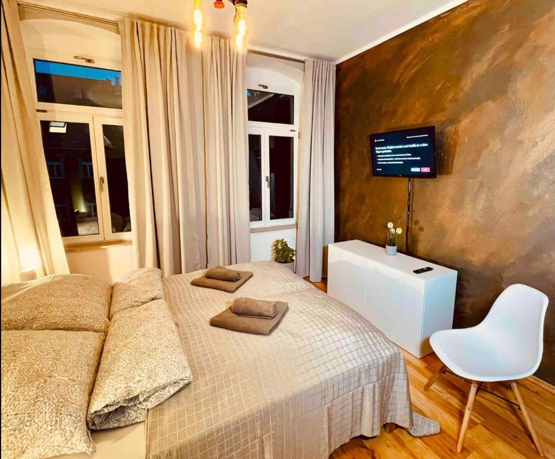 Edle Ferienwohnung - Industrial Style Drezda Kültér fotó